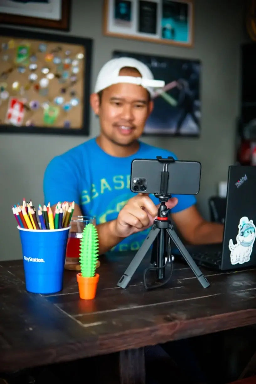 Joby TelePod Mobile Vlogging Tripod for Smartphones
